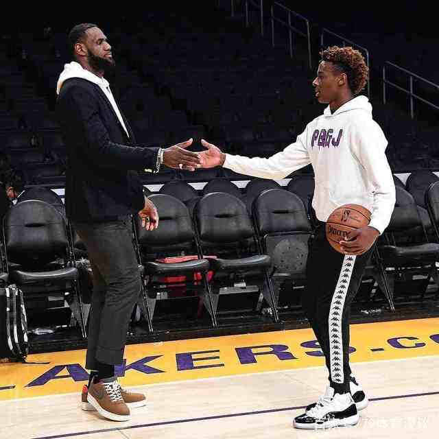 雷霆伤病更新：哈滕右小腿肌肉拉伤，10-14天后复查（雷霆官方伤情：哈滕右小腿肌肉拉伤，10-14天后再评估）