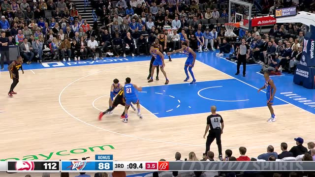 火星撞地球！枪手领跑英超&欧冠0丢球，拜仁新赛季17胜1平不败（豪门齐飞！阿森纳英超领跑欧冠零失球，拜仁新季17胜1平保持不败）