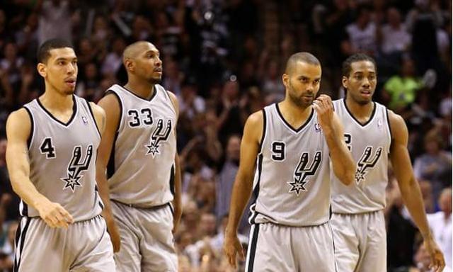 网络讨论持续升温（网络热议不断升温）