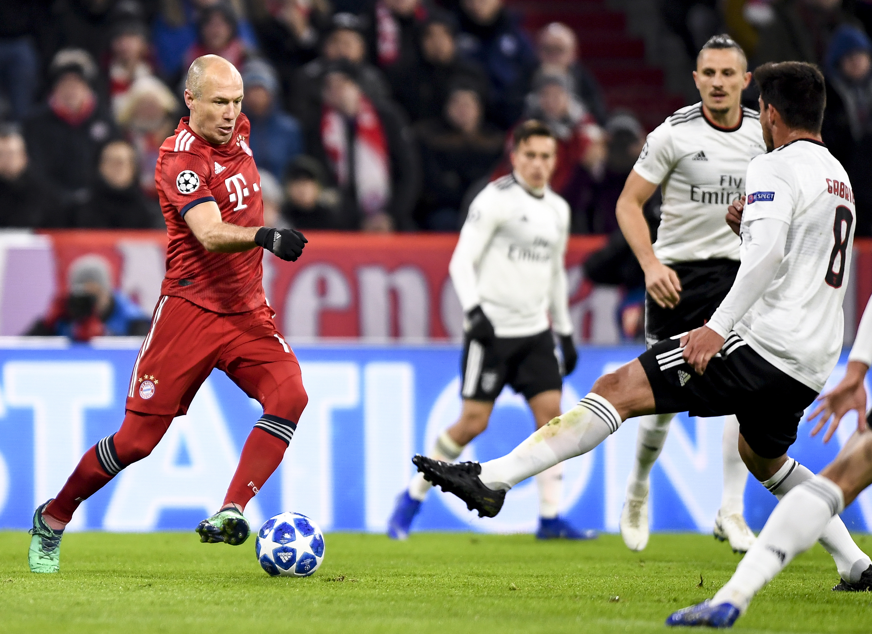 CBA：广东男篮加时险胜北京首钢（CBA：广东队加时苦战力克北京首钢）