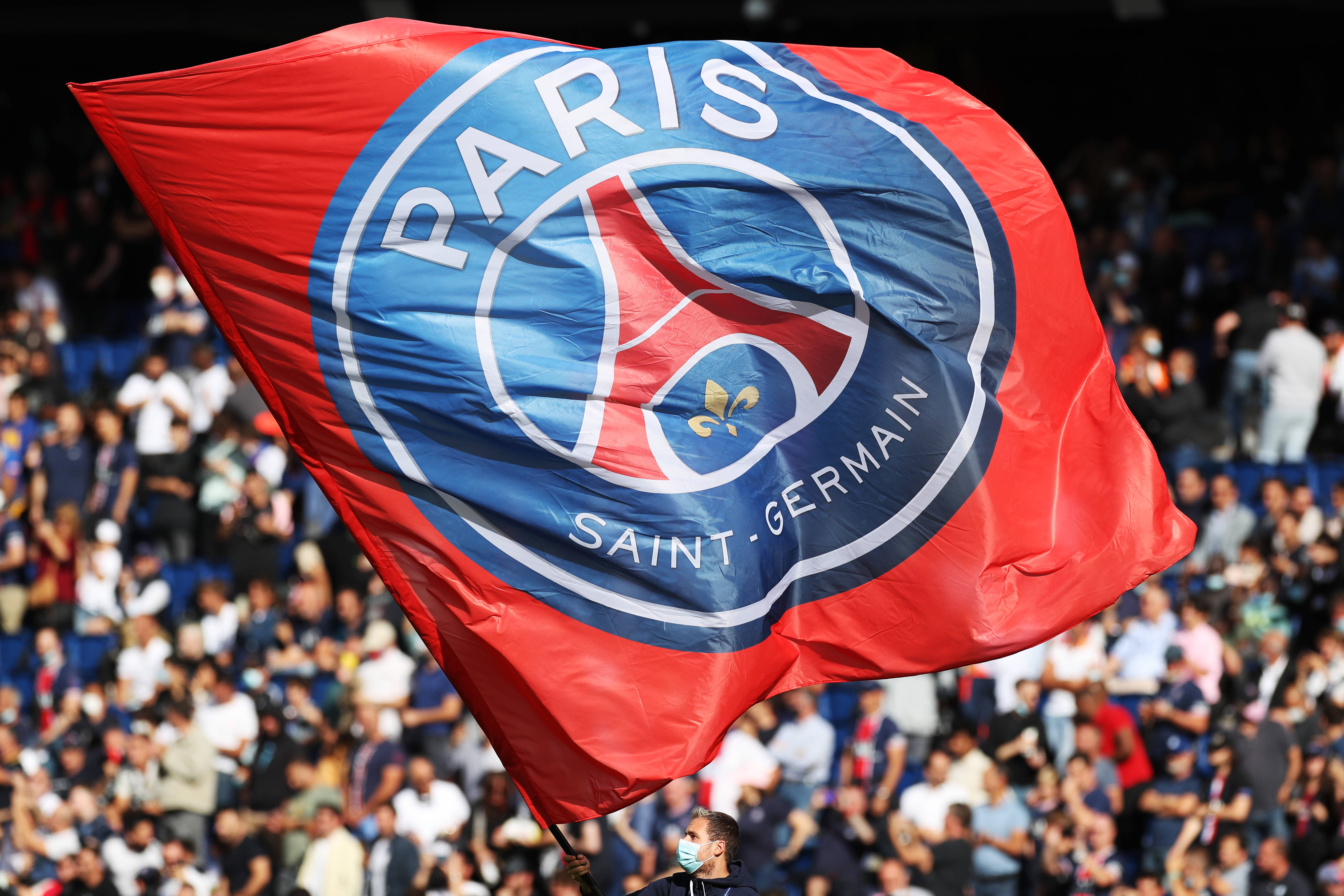 加雷 ：瓦伦的问题在于林荣福和高层，他们不走球队好不了（加雷：瓦伦西亚困局在林荣福与高层，不撤换难翻身）