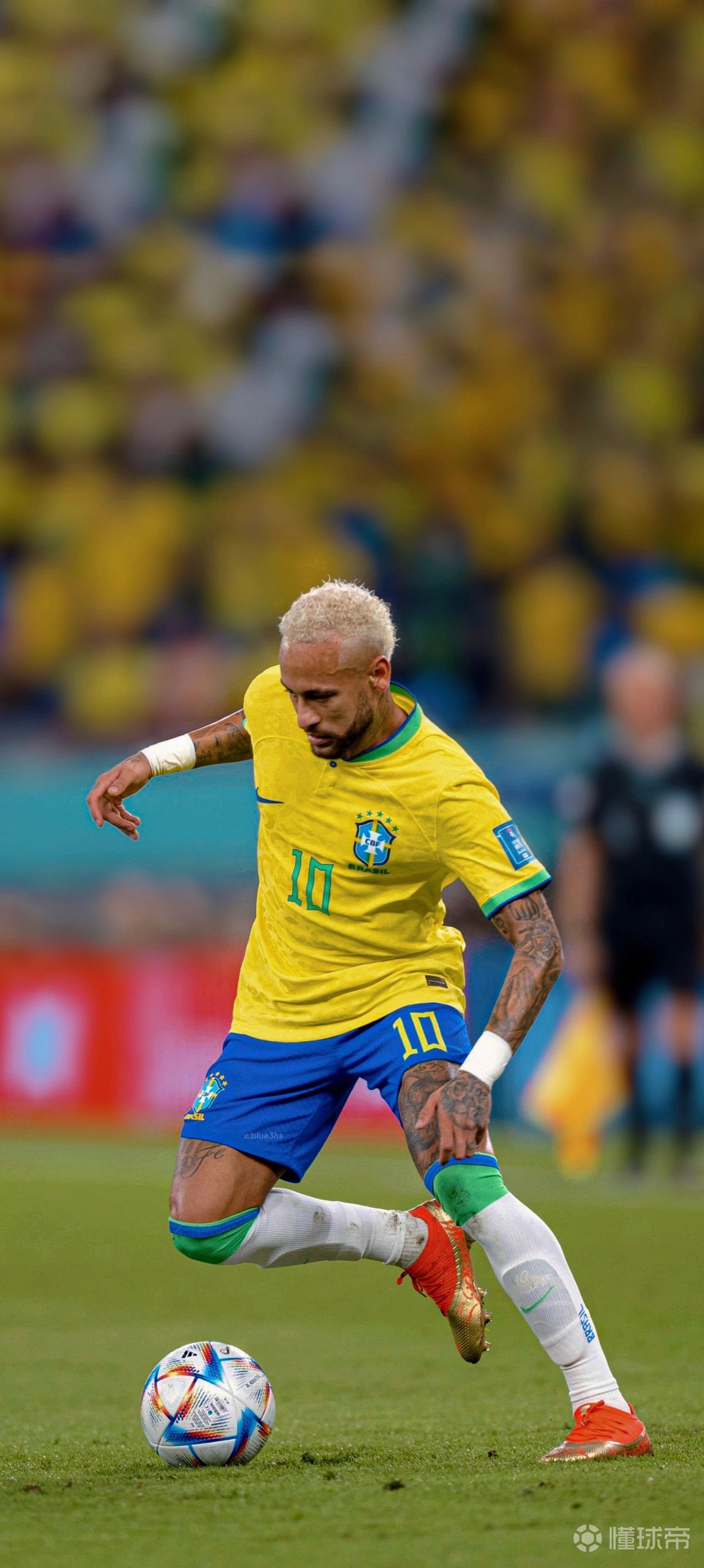 2025职业联赛颁奖多项评选难以服众 满屏尽是C语言（2025职业联赛颁奖争议四起 多项评选难服众 “C语言”刷屏）