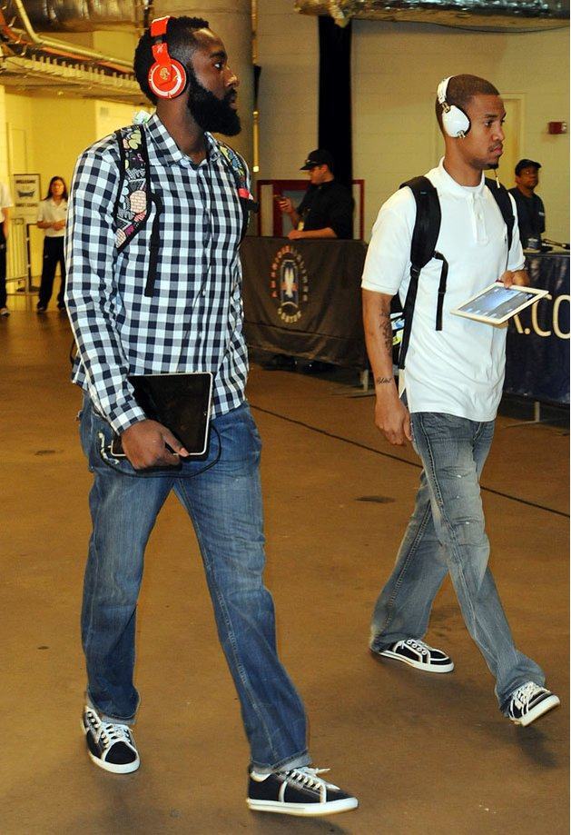 卡佩罗：判给利物浦的点球简直荒谬，维尔茨明显是在假摔（卡佩罗怒批利物浦获点：判罚荒唐，维尔茨明显假摔）