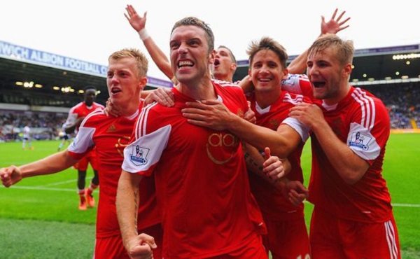 欧冠之夜法国海外球员表现：萨利巴尝试后腰，乌帕决定性（欧冠之夜法国留洋球员速览：萨利巴客串后腰，乌帕关键一击）