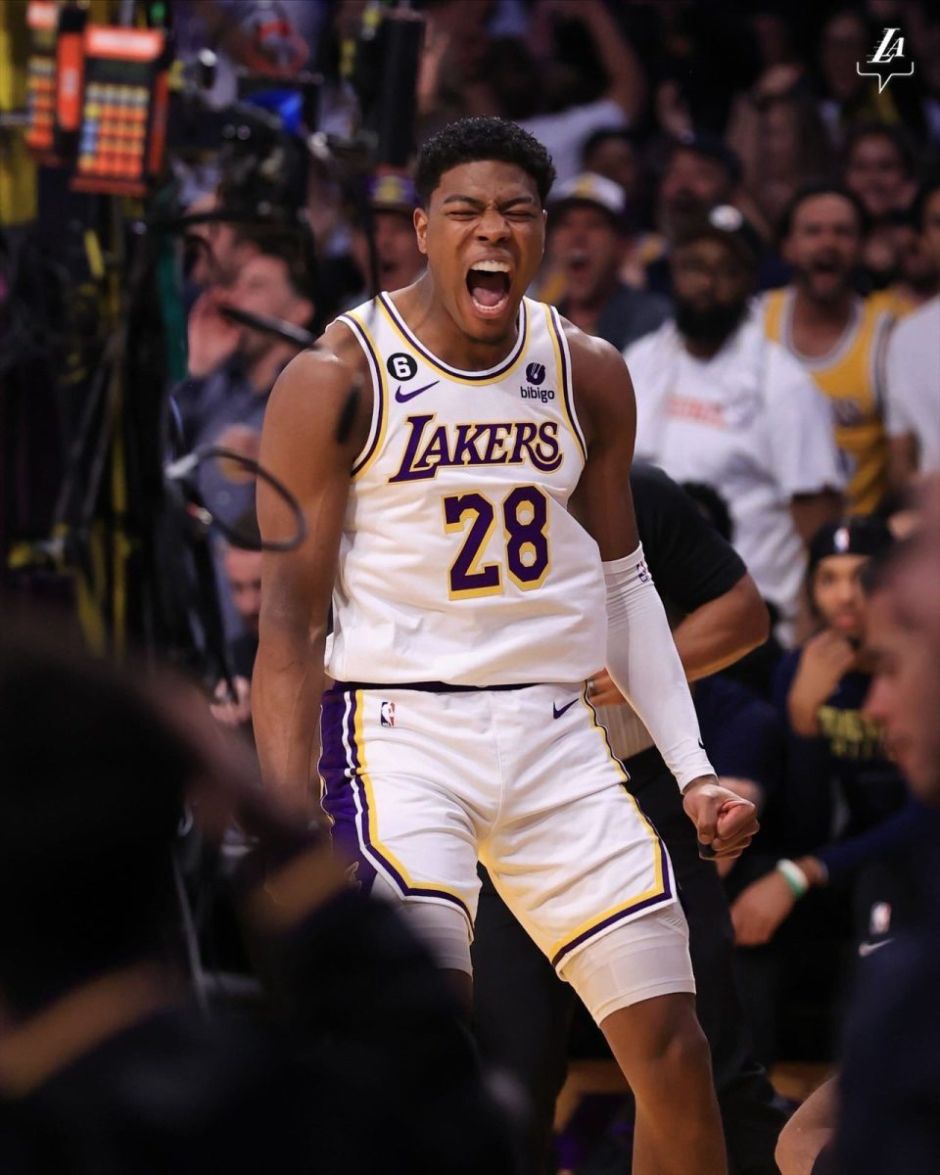 欧洲闪耀家乡失意，奥巴梅扬和加蓬的爱恨情仇（欧陆高光、本土失意：奥巴梅扬与加蓬的爱恨纠葛）