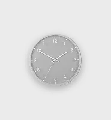 Simple Black Clock - 欧博官网